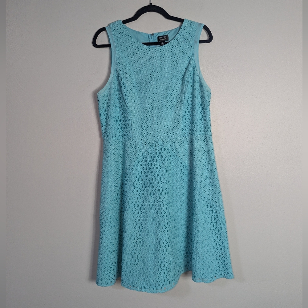 16 Nicole by Nicole Miller Light Blue Spring Eyelet Sleeveless Dress